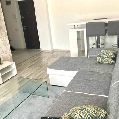 Alquiler de un acogedor apartamento de 2 habitaciones con cocina independiente y balcón, Sector 6, Bucarest, Rumanía